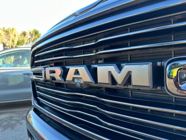 2020 Dodge Ram Laramie NIGHT 5.7