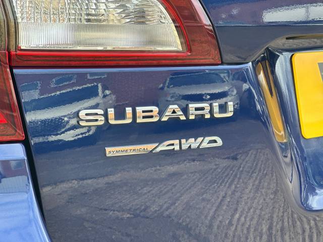 2015 Subaru Outback 2.5i SE 5dr Lineartronic