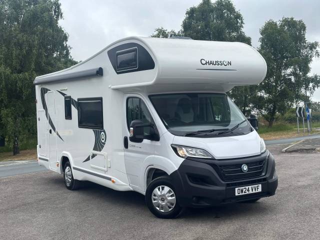 Chausson C656 First Line 7 Berth 1.6 Hybrid Tekna 5dr Auto Hatchback Petrol/Electric Hybrid BLACK