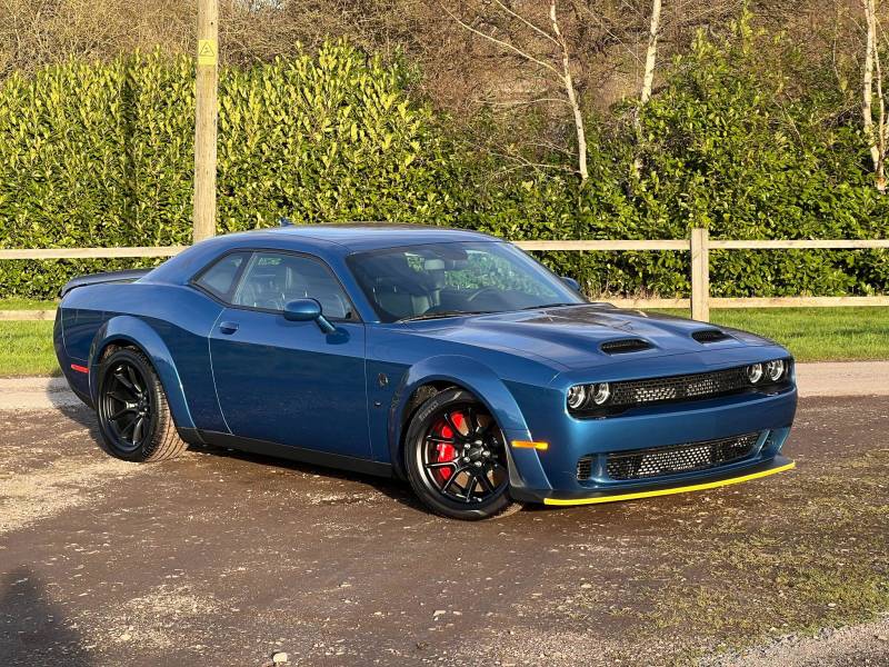 DODGE CHALLENGER 2025 (25)