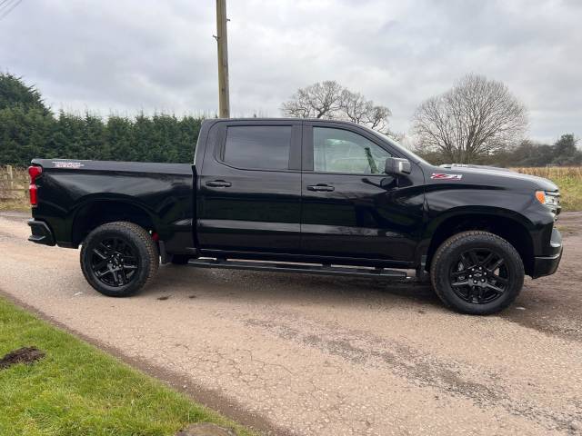2025 Chevrolet Silverado Trailboss 6.2 V8
