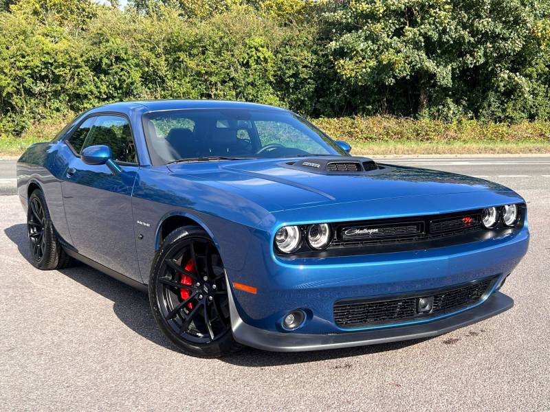DODGE CHALLENGER 2025 (25)