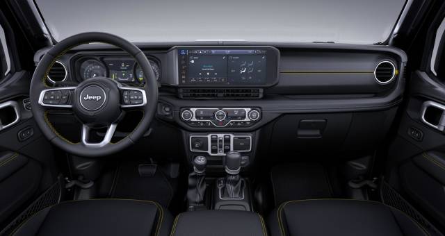 Jeep Wrangler Sahara 2.0 272hp 4x4 Auto8