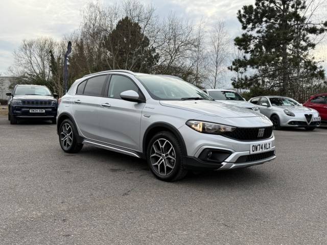 Fiat Tipo 1.5 Hybrid 48V Cross 5dr DDCT Hatchback Petrol SILVER