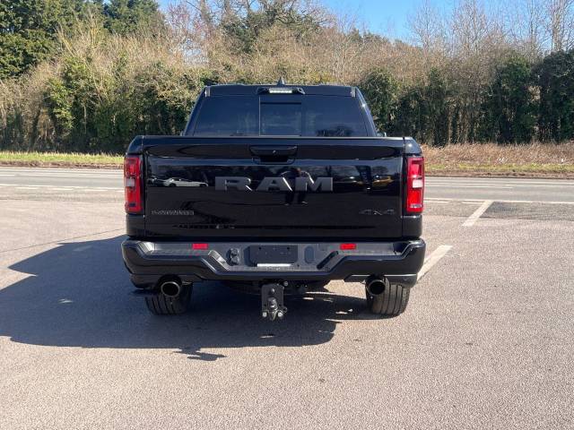 2025 Dodge Ram 3.0 MY25 RAM Laramie Night Premium
