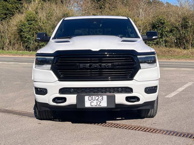 2023 Dodge Ram 5.7 V8 Laramie Night