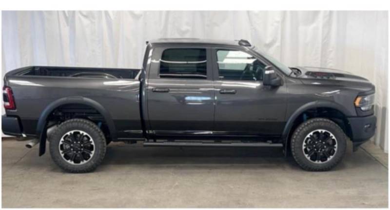 DODGE RAM 2024 (25)