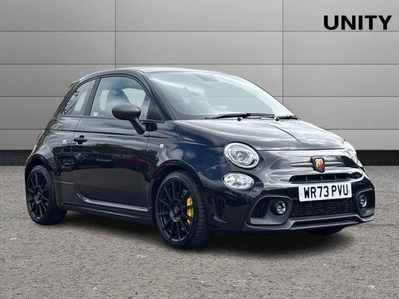 ABARTH 695 2023 (73)