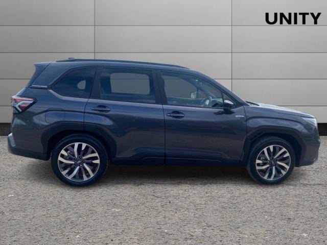 Subaru Forester 2.0 i e-Boxer Touring Lineartronic 4WD Euro 6 (s/s) 5dr