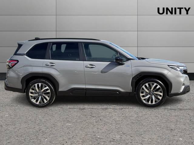 Subaru Forester 2.0 i e-Boxer Touring Lineartronic 4WD Euro 6 (s/s) 5dr