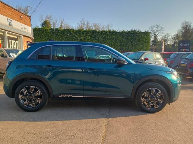 2025 Fiat 600 1.2 Hybrid 48V La Prima 5dr eDCT-6