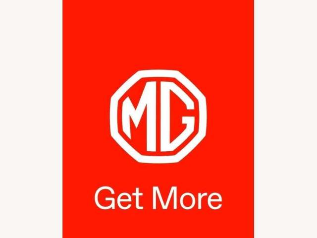 MG MG 4 64kWh Trophy Long Range Auto 5dr Hatchback Electric Pearl Black