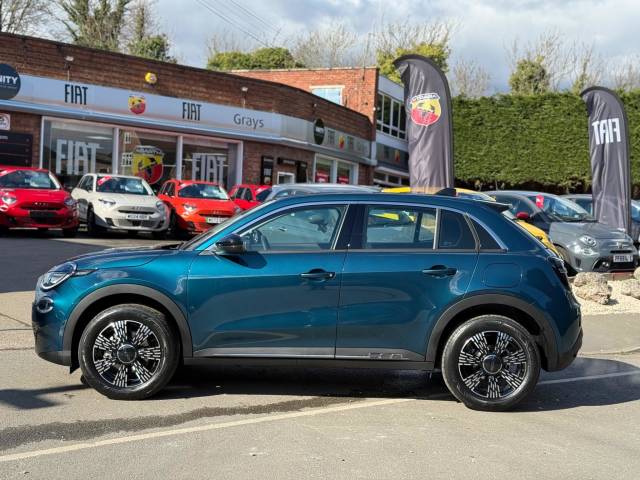 2025 Fiat 600 1.2 MHEV e-DCT Euro 6 (s/s) 5dr