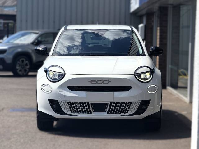 Fiat 600 1.2 MHEV e-DCT Euro 6 (s/s) 5dr