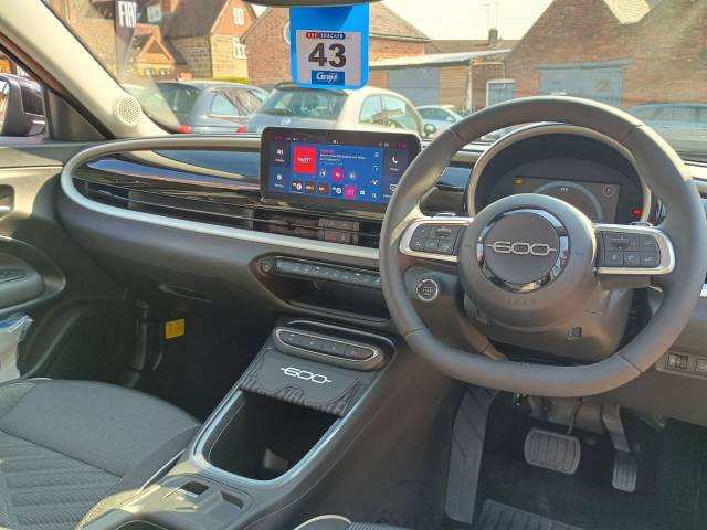 2024 Fiat 600 1.2 Hybrid 48V 5dr eDCT-6