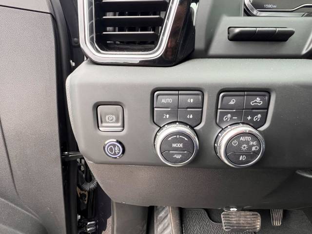 2024 GMC Sierra 1500 Denali 6.2 V8