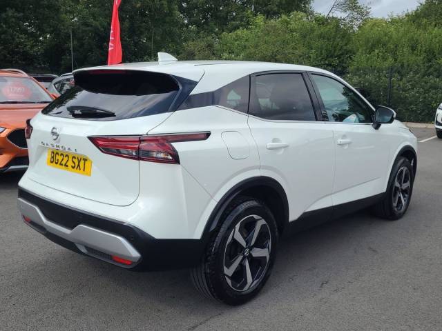 2022 Nissan Qashqai 1.3 DiG-T MH N-Connecta 5dr
