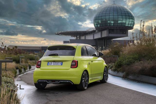 2025 Abarth 500e 42kWh Auto 3dr