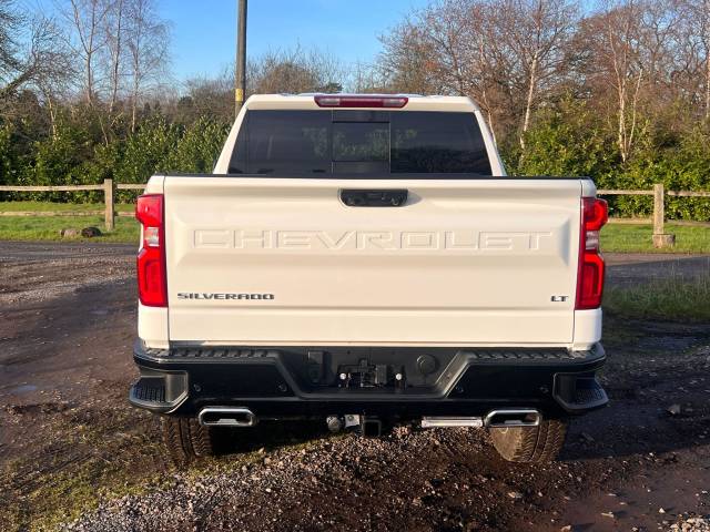 2025 Chevrolet Silverado 6.2
