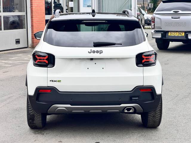 Jeep Avenger 1.2 e-Hybrid MHEV Overland DCT E-AWD Euro 6 (s/s) 5dr