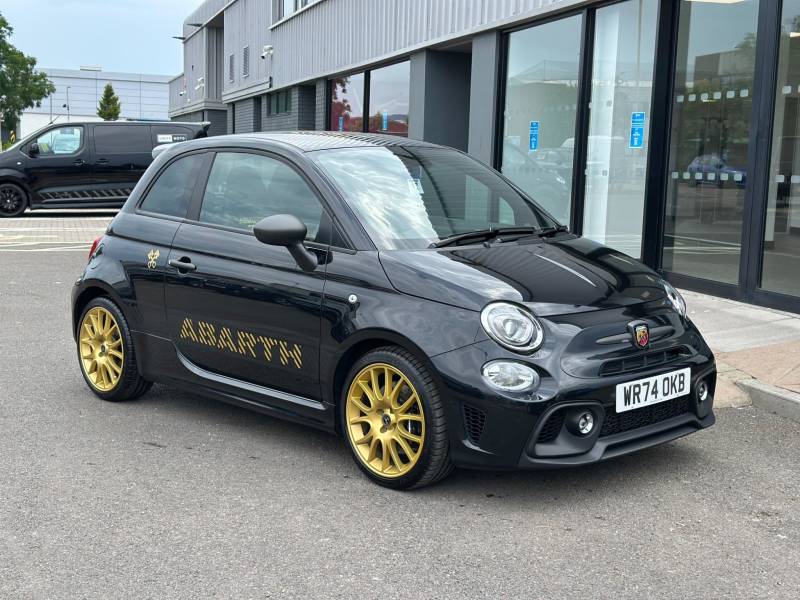 ABARTH 695 2024 (74)