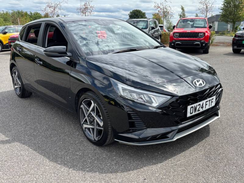 HYUNDAI I20 2024 (24)