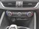 ALFA ROMEO GIULIA 2025 (25)