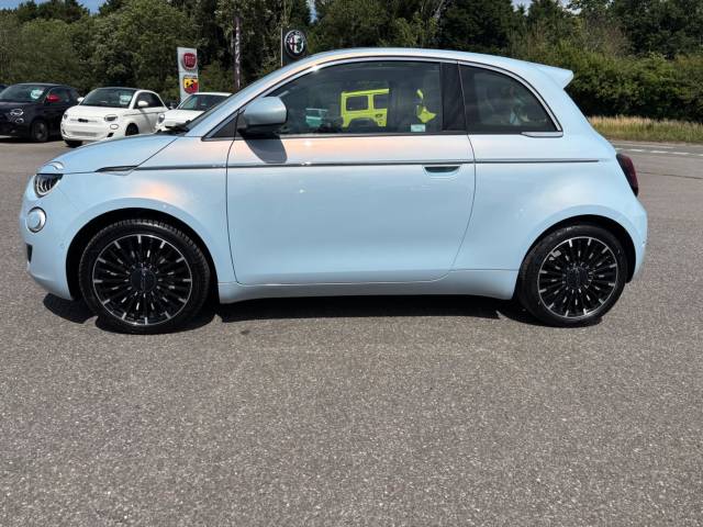 2022 Fiat 500e 0.0 87kW La Prima 42kWh 3dr Auto