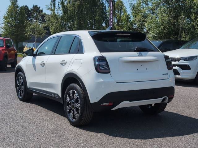 Fiat 600 1.2 MHEV e-DCT Euro 6 (s/s) 5dr