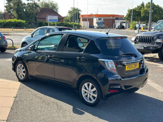 2014 Toyota Yaris 1.5 VVT-i Hybrid Icon+ 5dr CVT