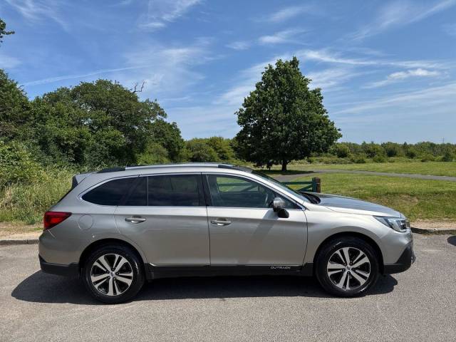 2021 Subaru Outback 2.5i SE Premium 5dr Lineartronic