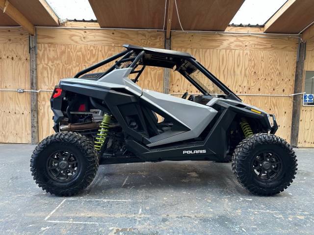 2021 Polaris Rzr 1000 E
