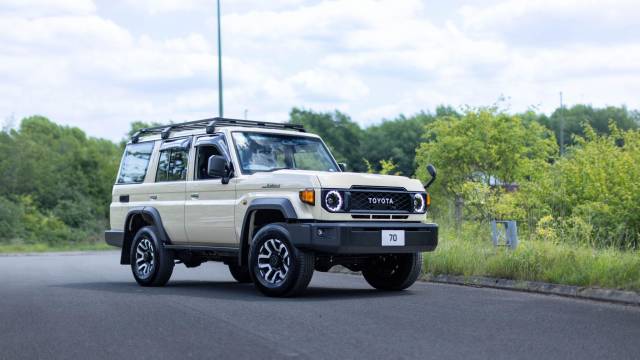 2025 Toyota Land Cruiser 76 series GDJ76 NEW 2.8 AUTO