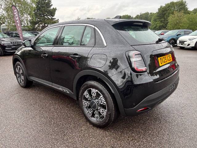 2025 Fiat 600 1.2 Hybrid 48V 136 5dr eDCT-6