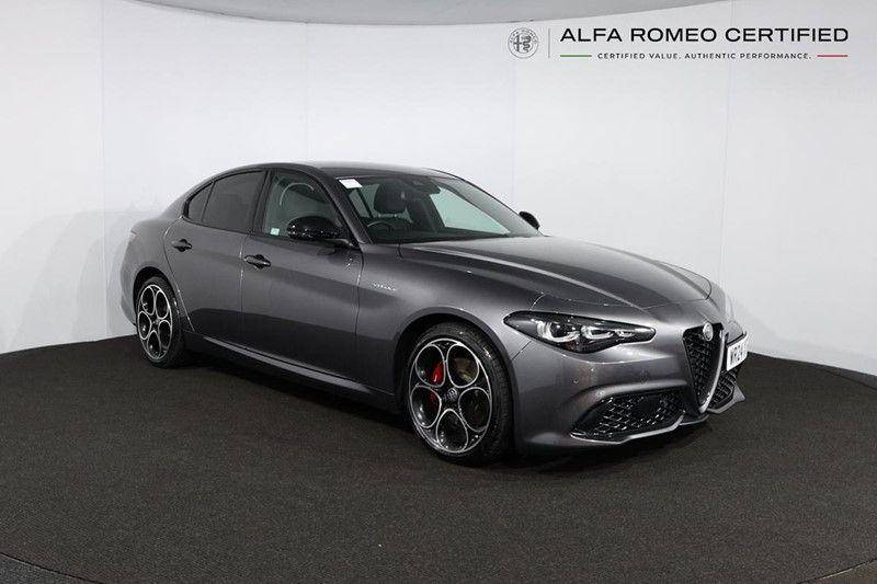 ALFA ROMEO GIULIA 2024 (24)