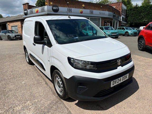 VAUXHALL COMBO 2024 (24)