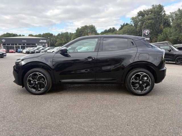 2025 Alfa Romeo Junior 1.2 MHEV Ibrida e-DCT Euro 6 (s/s) 5dr