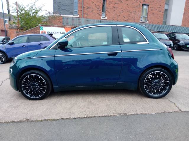 2021 Fiat 500e C 0.0 87kW La Prima 42kWh 2dr Auto