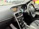 VOLVO V40 2019 (19)