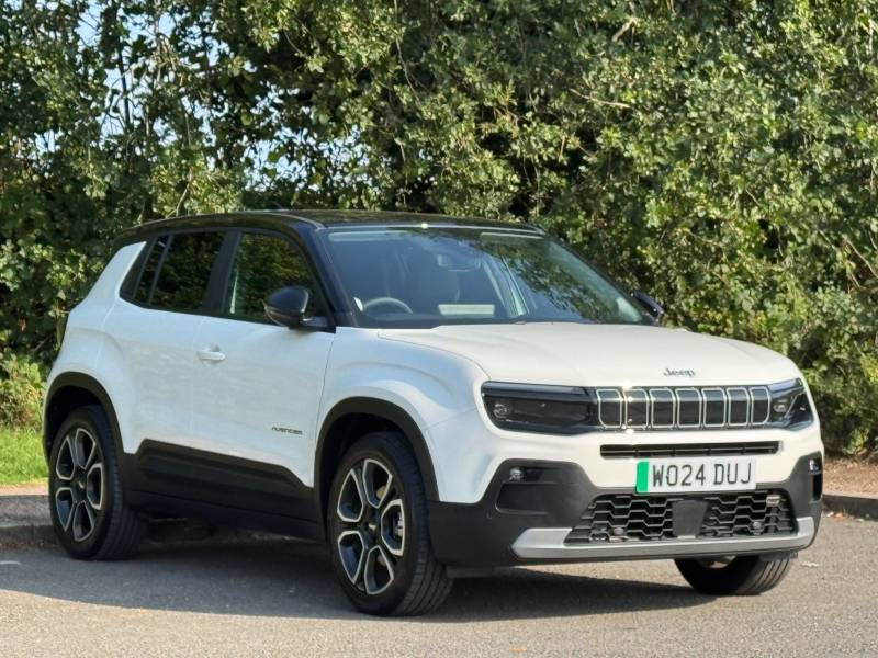 JEEP AVENGER 2024 (24)