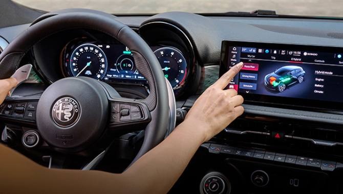 Alfa Romeo Tonale Plug In Hybrid -